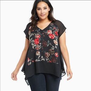 Torrid Size 3 chiffon Sharkbite Hem Top